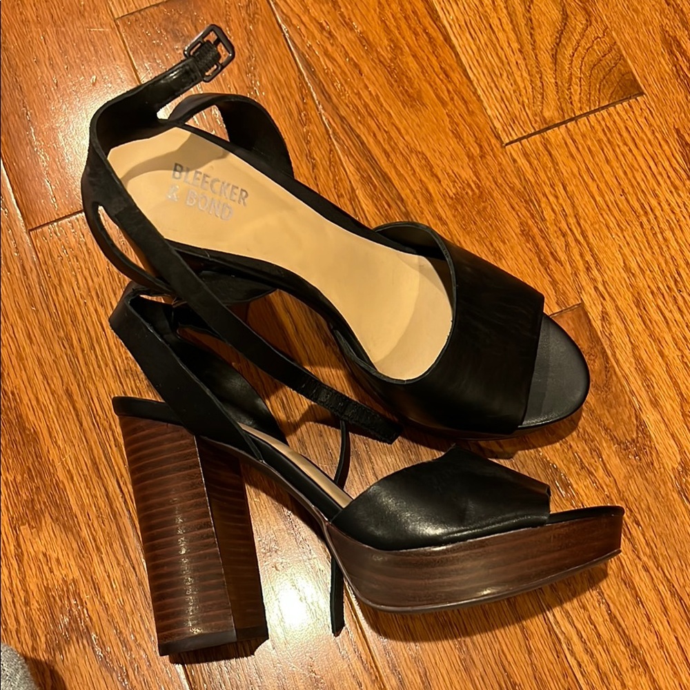 Black Platform Sandals
